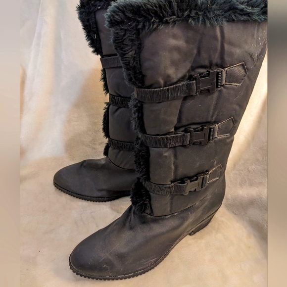 Faux Fur Lined Cold Weather Snow Boots Black Size 11 12WW Wide Width - Picture 2 of 16